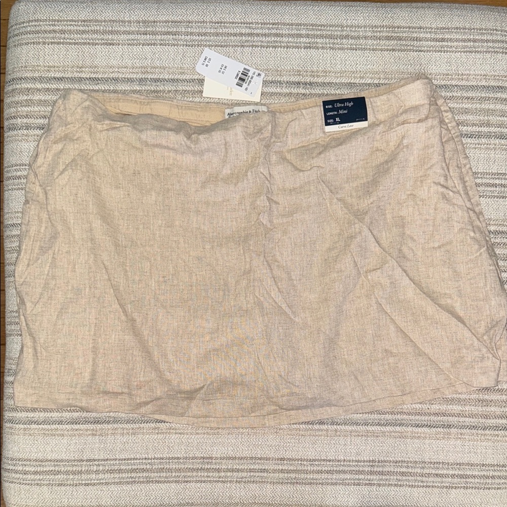 Abercrombie and Fitch Linen-Blend Beige Mini Skirt - new with tags!